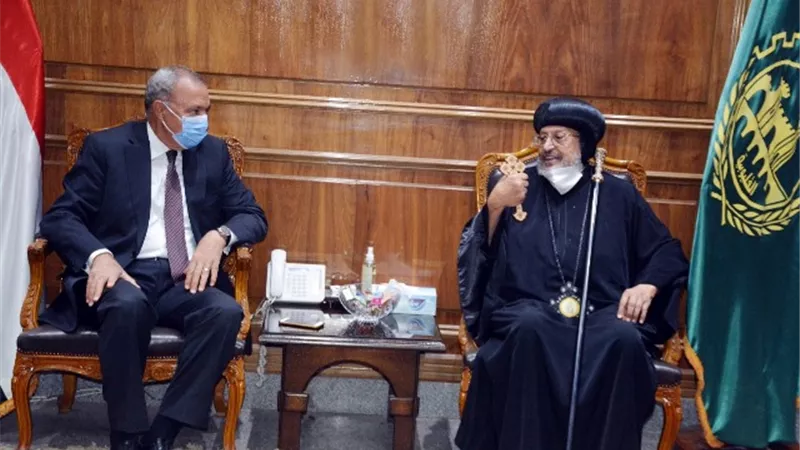 أسقف شبرا الخيمة وأسقف بنها قدما التهنئة لمحافظ القليوبية