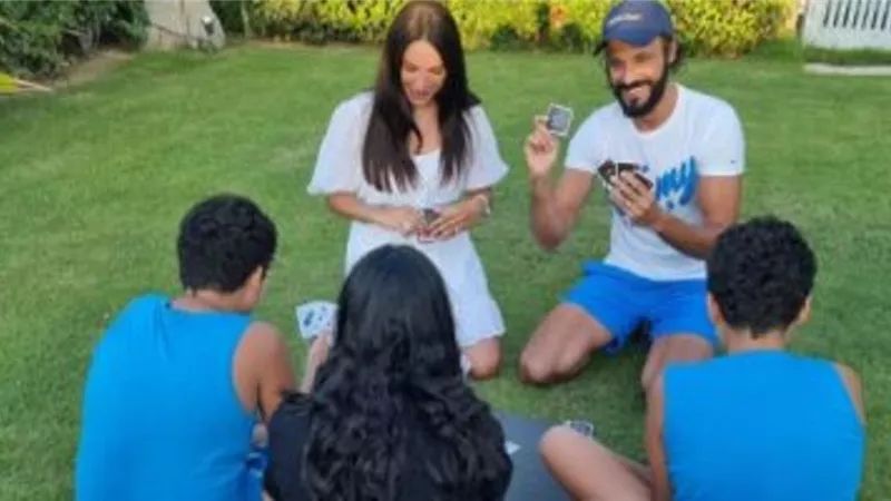 برفقة ابنائه وزوجته.. يوسف الشريف يحتفل بالعيد.. صور