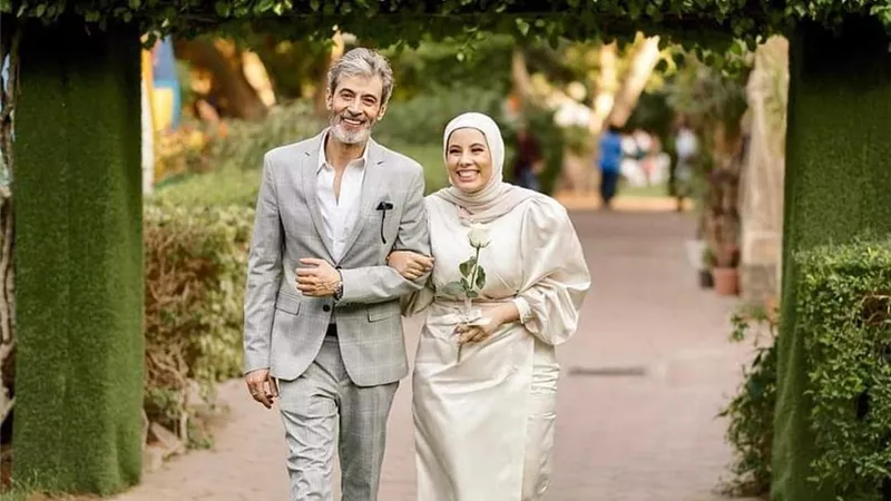 محمد سليمان يحتفل بعقد قرآن ابنته صوفيا.. صور