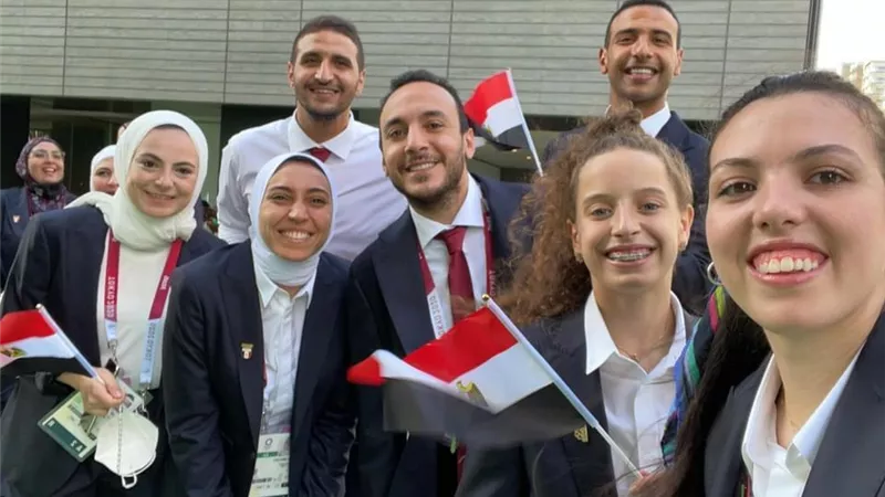 أول تعليق من تامر حسني على الزي الرسمي للبعثة المصرية ... صور
