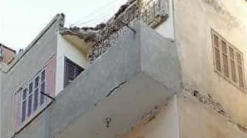 سقوط بلكونه من عماره ببنها