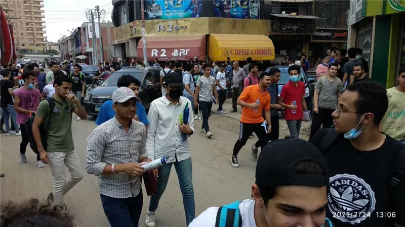 المنايفة .. الفيزياء أسهل من الكيمياء .. ولكن؟؟!! وفاة طالبة قبل دخول الإمتحان و 3 حالات إغماء تم إسعافها