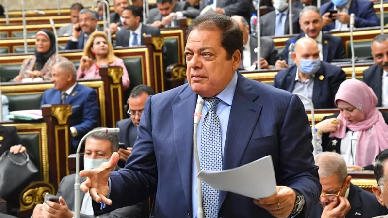 ابو العينين :لدينا 14 مليون فدان مسطحات مائية