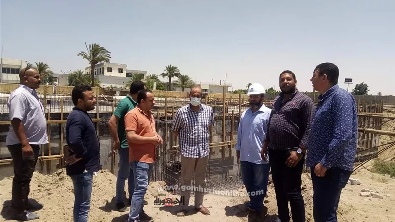 رئيس مدينة مطاي يتابع انتظام العمل بمحطة مياة مطاي بالمنيا