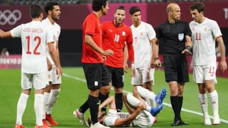 شيكابالا يوجه رسالة هامة لـ رمضان صبحى عقب هزيمة منتخب مصر أمام الأرجنيتن.. شاهد