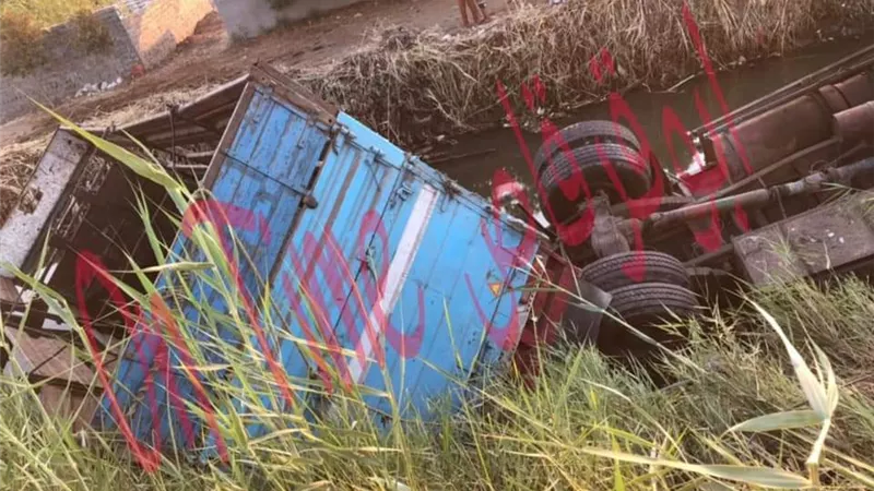 مصرع وإصابة 7 فى حادث تصادم 3سيارات بالطريق الزراعي بالمنيا