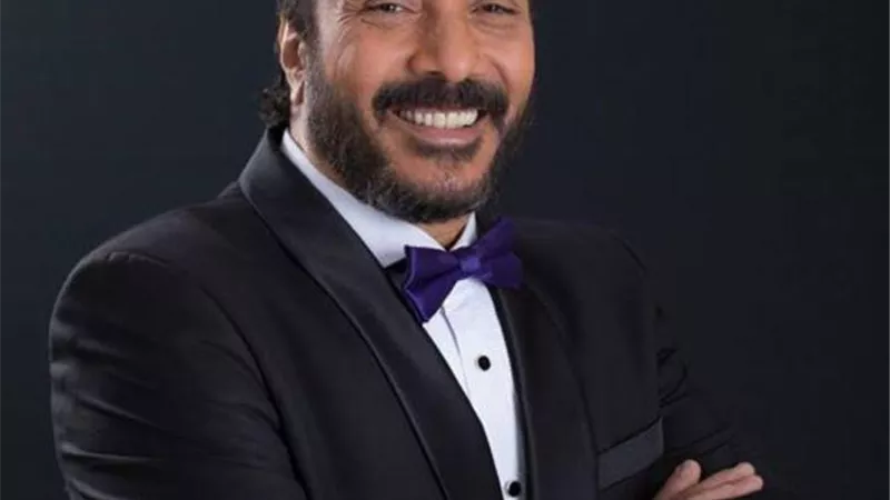 على الحجار على مسرح النافورة بالأوبرا