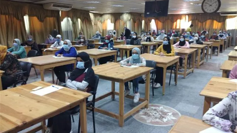 بدء إختبارات القبول بالمعهد الفنى للتمريض بالتأمين الصحى في بنى سويف..صور