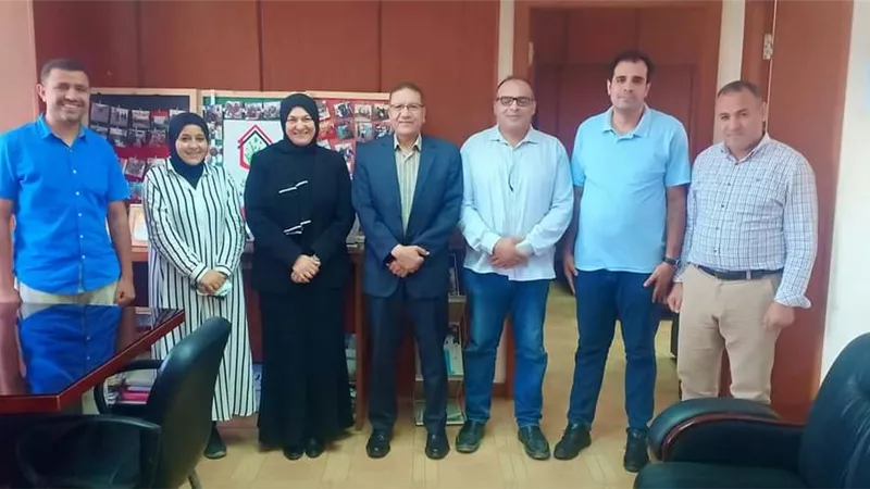أطفال بلا مأوي: إسناد ٣ وحدات متنقلة لجمعية رسالة الخيرية
