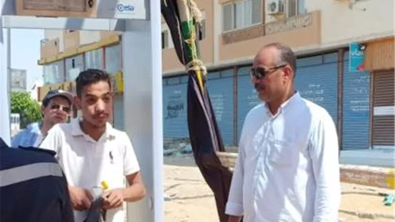 طلاب السويس انتهوا من امتحان الإنجليزي قبل منتصف الوقت..صور