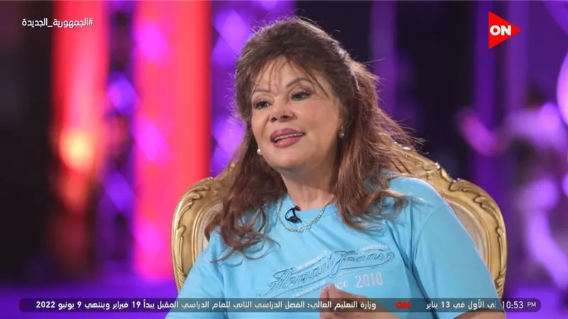 صفاء ابو السعود: سمية بمشاركتى بروفات ابداع مسرح جامعة القاهرة