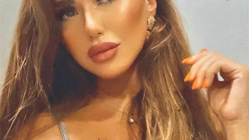 سارة سلامه تبرز جمالها بسيلفى عبر إنستجرام ..شاهد