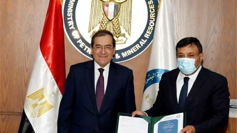 وزير البترول يشهد توقيع 4 عقود للبحث عن الذهب مع ثانى أكبر شركة عالمياً