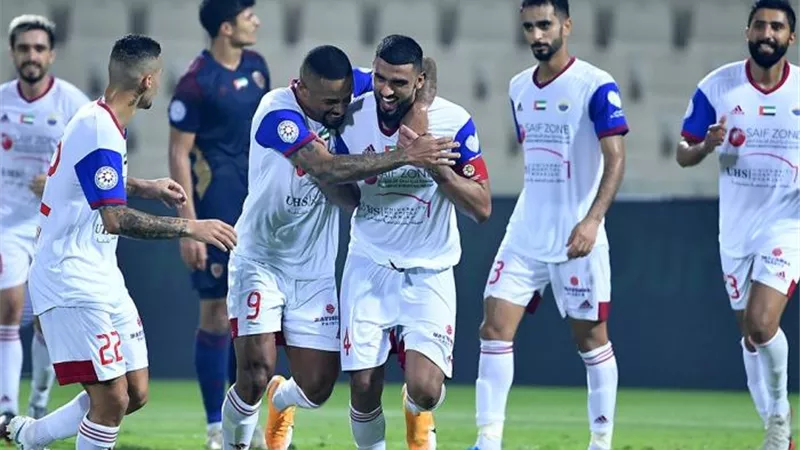 الشارقة الإماراتي يعلن ضم 