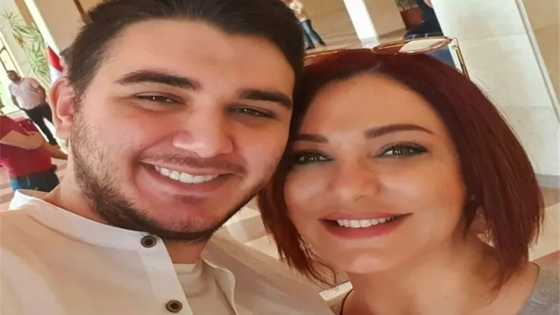 شاهد..رسالة شكر وامتنان من حمزة ابن سلاف فواخرجي في عيد ميلادها