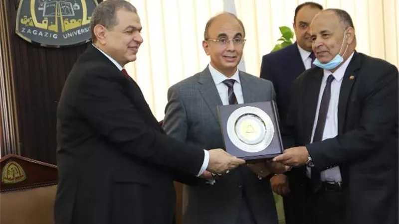 مجلس جامعة الزقازيق يقرر صرف مكافأة تميز علمى لأعضاء هيئة التدريس بالجامعة