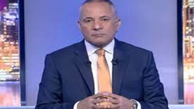 يسعون للتخريب وإسقاط الدولة .. أحمد موسى يعلن فصل هؤلاء الموظفين