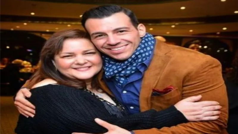 رامي رضوان: شائعة وفاة دلال عبد العزيز تأثيرها بشع وكارثي .. والوضع الصحي صعب