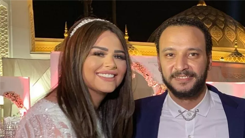 شاهد مفاجاة احمد خالد صالح لزوجته هنادى مهنا فى عيد ميلادها .. صور