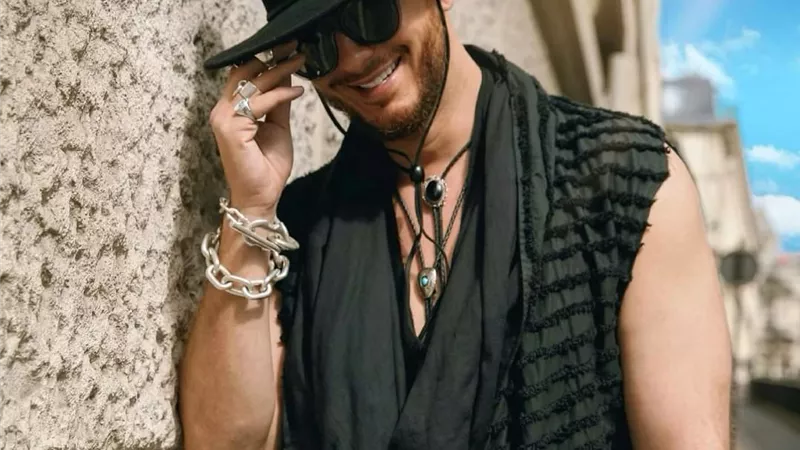 غزل بين هاني شاكر وسعد لمجرد.. وتكهنات حول دويتو مشترك