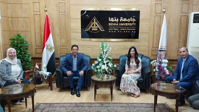 الجيزاوى يستقبل أستاذ بجامعة ليون الإسبانية