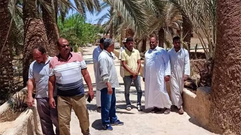 رئيس مركز ومدينة سيوة يتابع الأعمال الجارية ميدانياً
