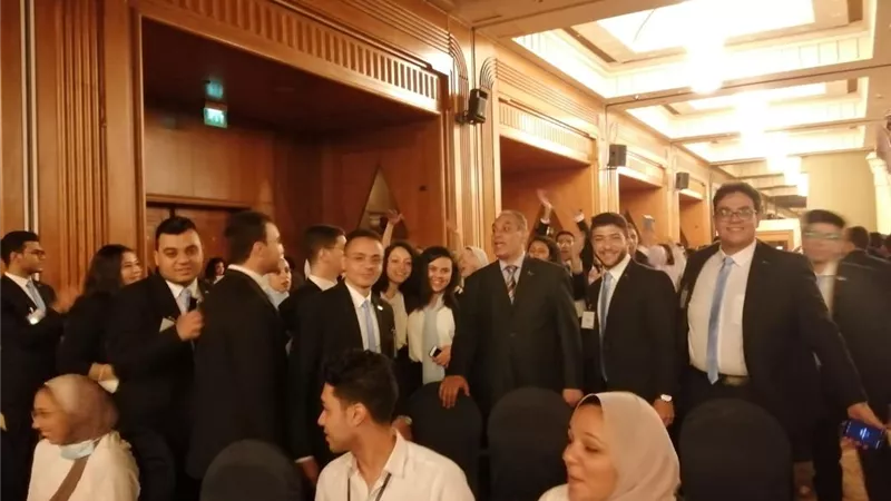 جامعة أسيوط تحصد جائزتيّ أفضل مشرف أكاديمي وأفضل فريق طلابي متطور