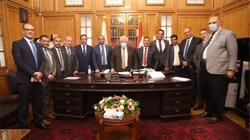 بالتفاصيل.. نقيب المحامين يستقبل مجلس فرعية جنوب سيناء (صور)