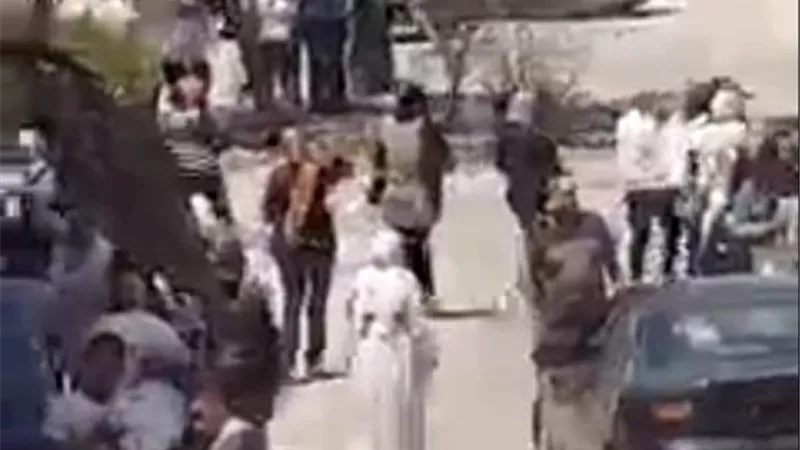 طلاب الثانوية العامة في الإسماعيلية يحتفلون بإنتهاء الامتحانات بحفلات طبل ومزمار..فيديو وصور