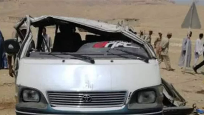 بالاسماء اصابه 17 شخص فى انقلاب ميكروباص بطريق الشيخ فضل راس غارب