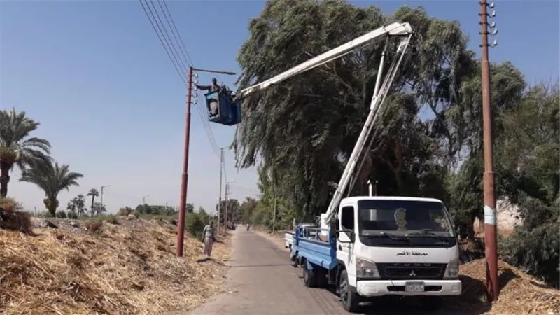 رفع ٢٩ طن اتربة ومخلفات فى حملة نظافة بقرى مركز القرنة غرب الأقصر