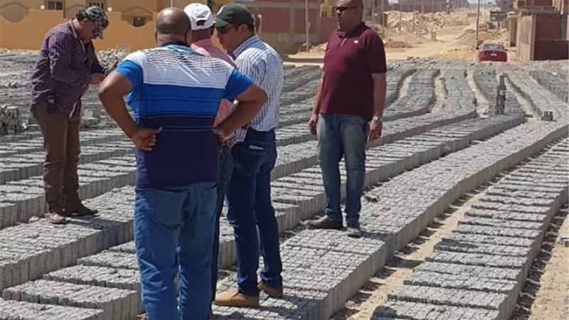 عمار مندور: إزالة 4 مصانع وتحرير 10 محاضر مخالفة فى مدينة بدر.. بالصور