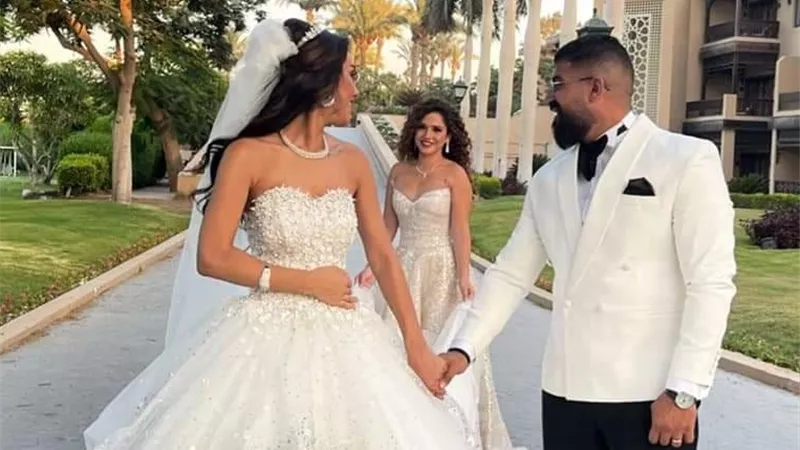 شاهد.. رنا رئيس تحتفل بزفاف شقيقتها