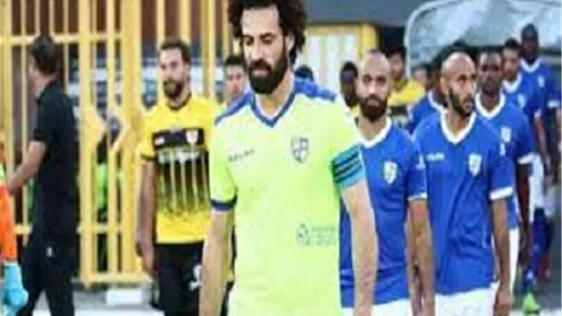 ابو السعود يعود لحراسة مرمى الذئاب قبل لقاء المصرى