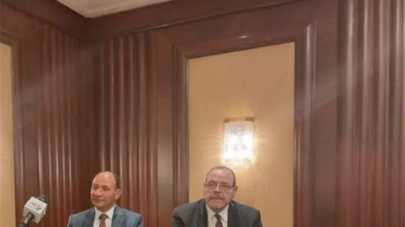 صقر : مشروعات التطوير والميكنة بالضرائب تنعكس ايجابيا على الإقتصاد المصري