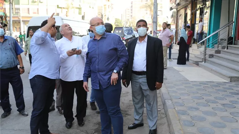 محافظ بني سويف يحيل رئيسي المنطقتين الأولى والرابعة للتحقيق بسبب مستوى النظافة