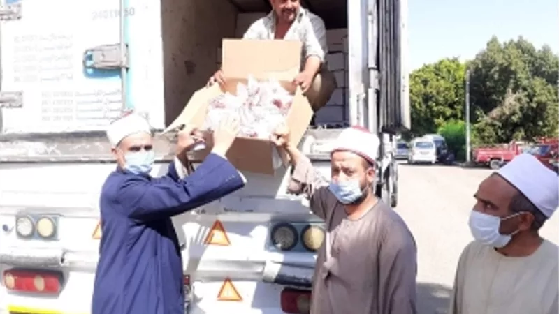 أوقاف الأقصر تستقبل ٤ أطنان من لحوم صكوك الأضاحى ..صور