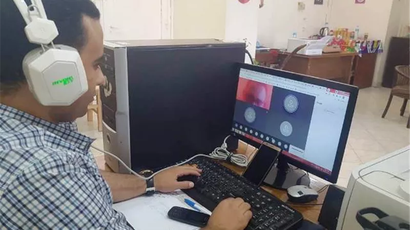 وحدة السكان بأسيوط تعقد اجتماعاً لمناقشة التحديات والرؤیة المستقبلیة فى تنفيذ الخطة.. بالصور