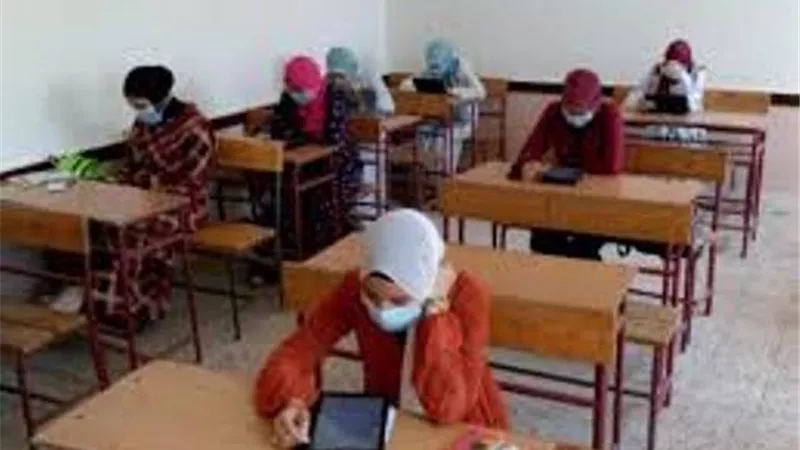 تباين آراء الطلاب حول مستوى امتحان الأحياء في الإسماعيلية