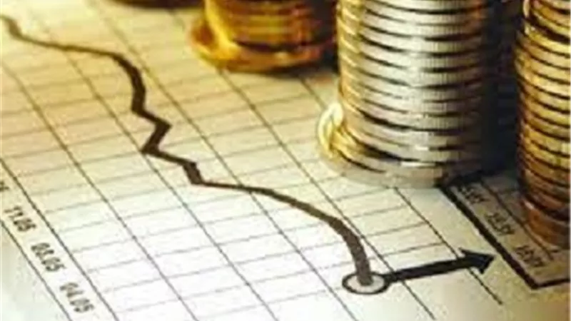 بالفيديو.. رضوى السويفي: التوقعات تتجه لتثبيت أسعار الفائدة في مصر
