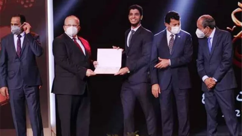 جامعة السويس تحصد المركز الأول فى مسابقة الطالب المثالى فى مهرجان إبداع.. بالصور