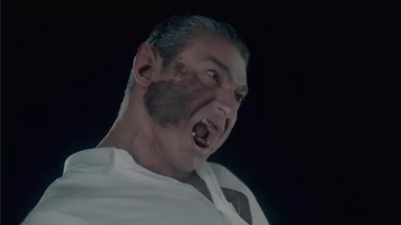 الجمهور يقارن بين ياسر جلال و شقيقه رامز ب: