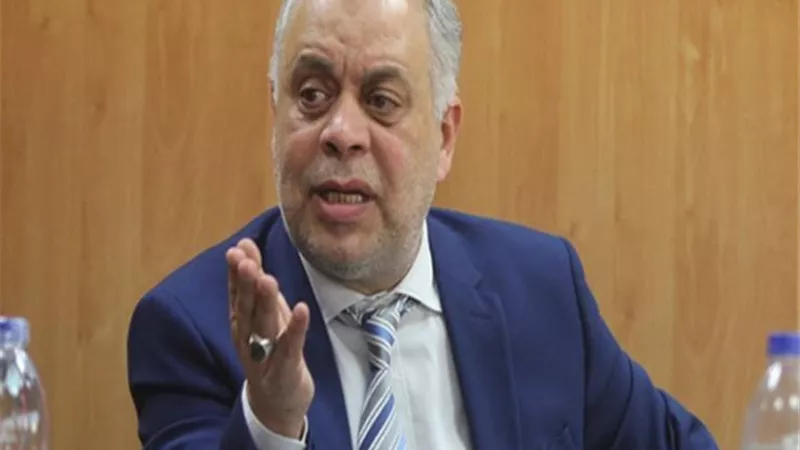 أول تعليق من نقيب الممثلين على مشاركة حمو بيكا فى 