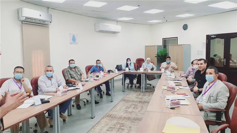 القابضة للمياه: دورة تدريبية لرؤساء القطاعات لخمس شركات بتدريب مياه اسيوط