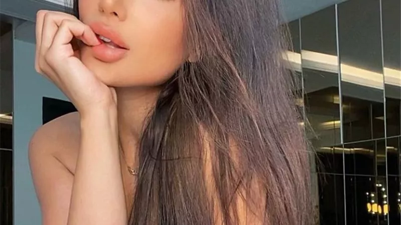شاهد .. شيراز تداعب متابعيها فى أحدث إطلالتها
