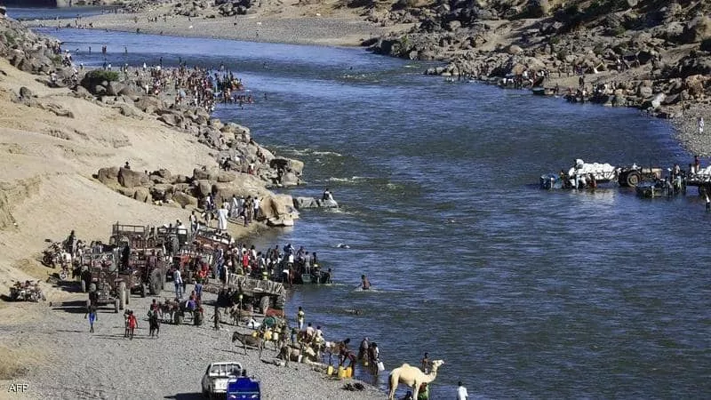 مصابة ومقيدة الأيدي.. جثث تطفوا على نهر بين السودان وإثيوبيا