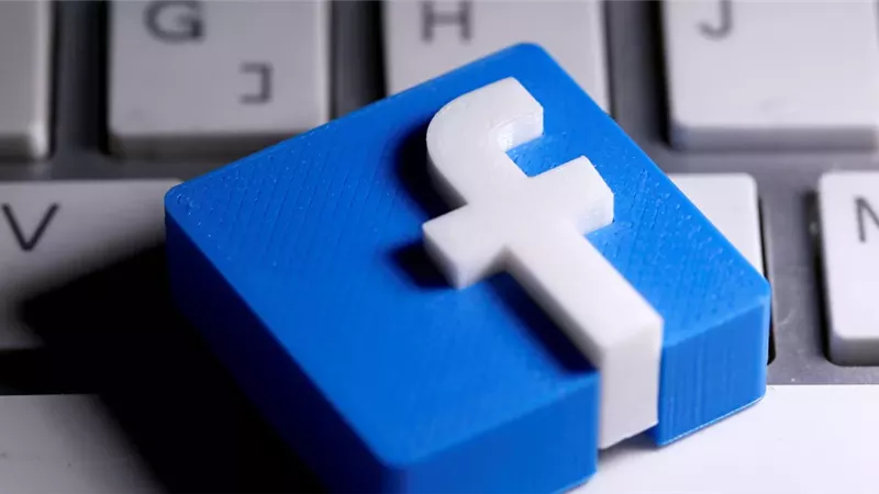 قرار جديد من فيسبوك بعد عودة موظفيها للعمل من المكتب