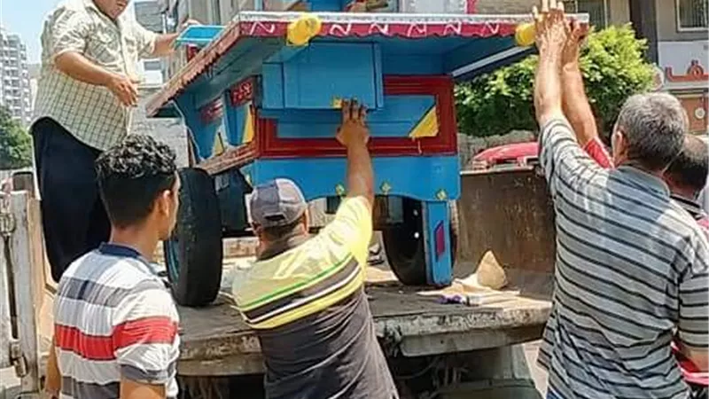 إزالة الاشغالات بمحيط محطة سيدى جابر