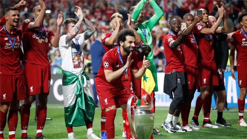 مفاجأة .. ليفربول يقرر تعديل عقد محمد صلاح ويمنحه أعلى راتب فى تاريخ النادى
