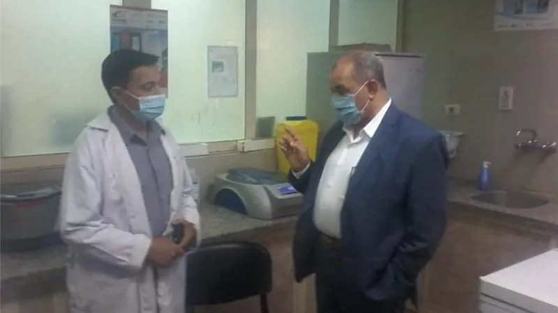 مدير التأمين الصحى يتفقد سكن الاطباء وقاعة التدريب التى يتم تجهيزها بمستشفى المبرة بالزقازيق